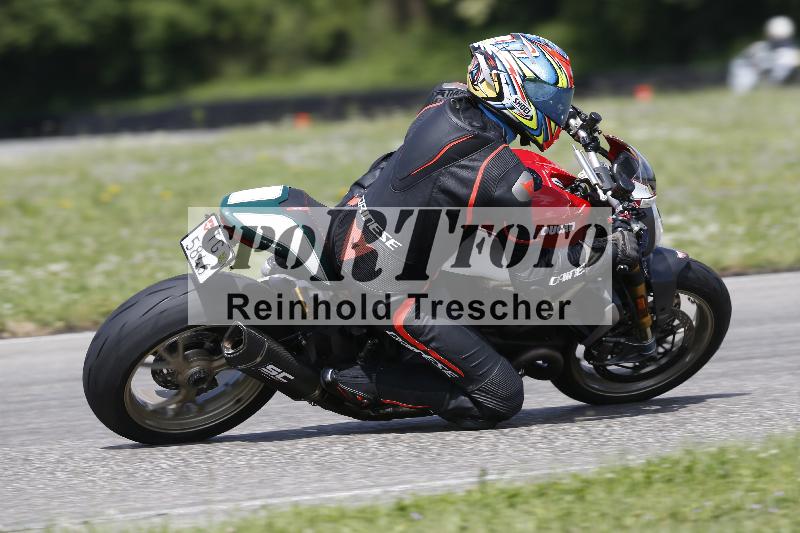 /15 13.05.2025 Max Racing ADR/Gruppe rot/44